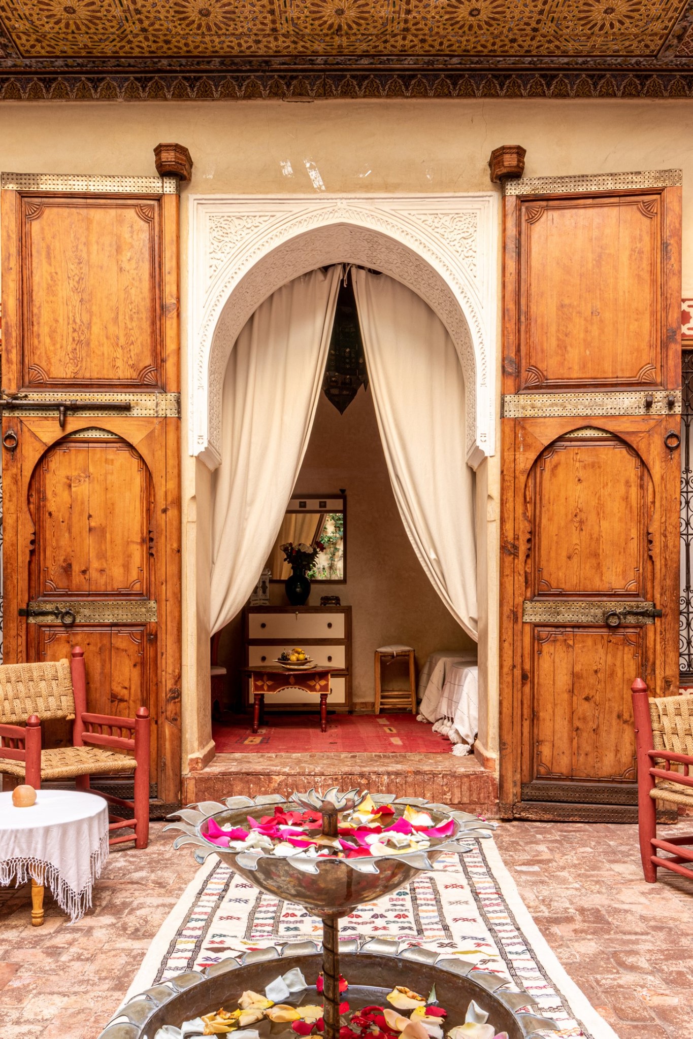 Dar Damana ornate archway